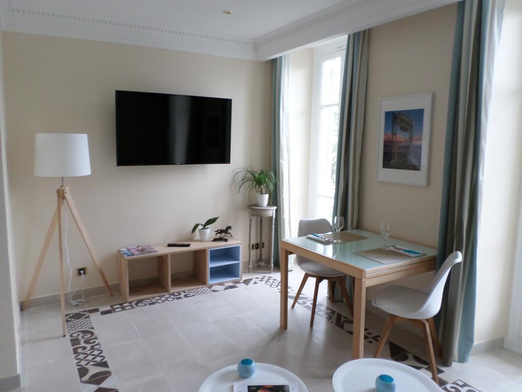 Apartment - Promenade Des Anglais Nice Ruang foto